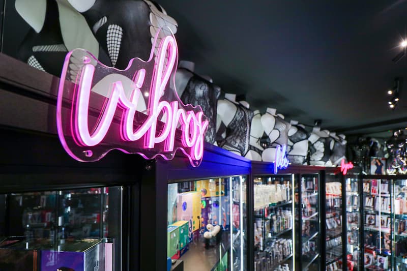 Découvrez notre sélection de vibromasseurs au Lynx Store - L'ultime sex-shop à Toulouse