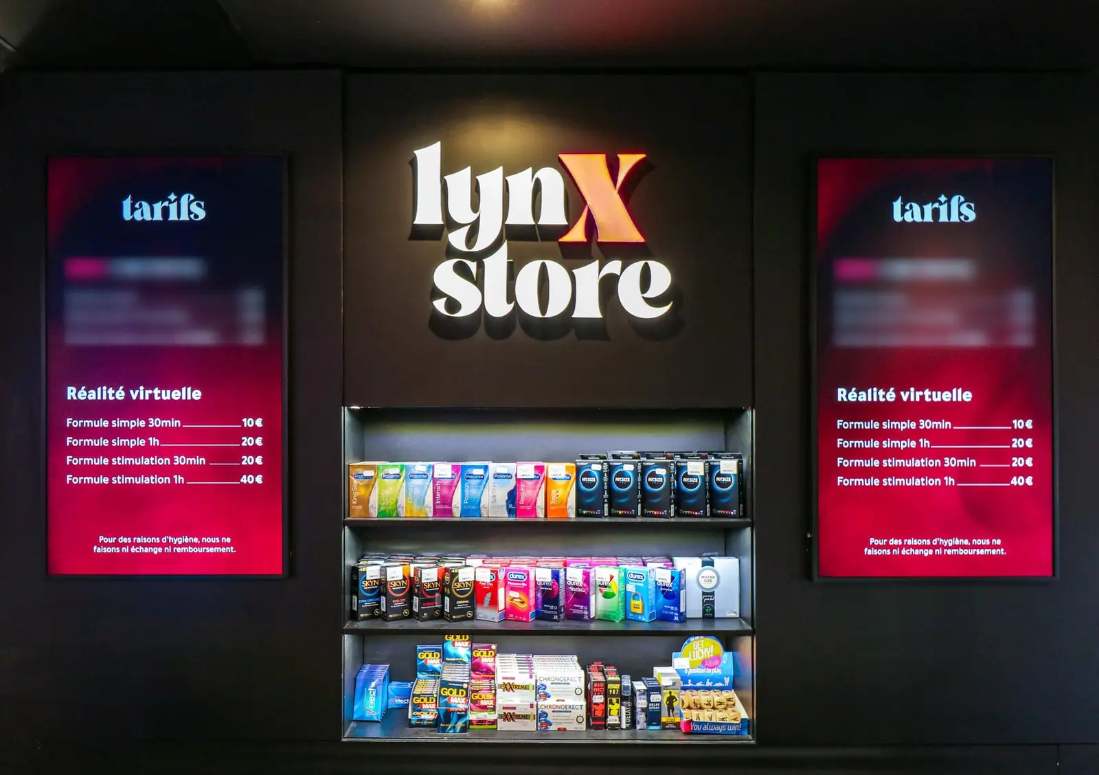 Le comptoir du Lynx Store, vu de face